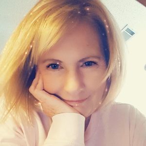 Meet your Posher, Diane